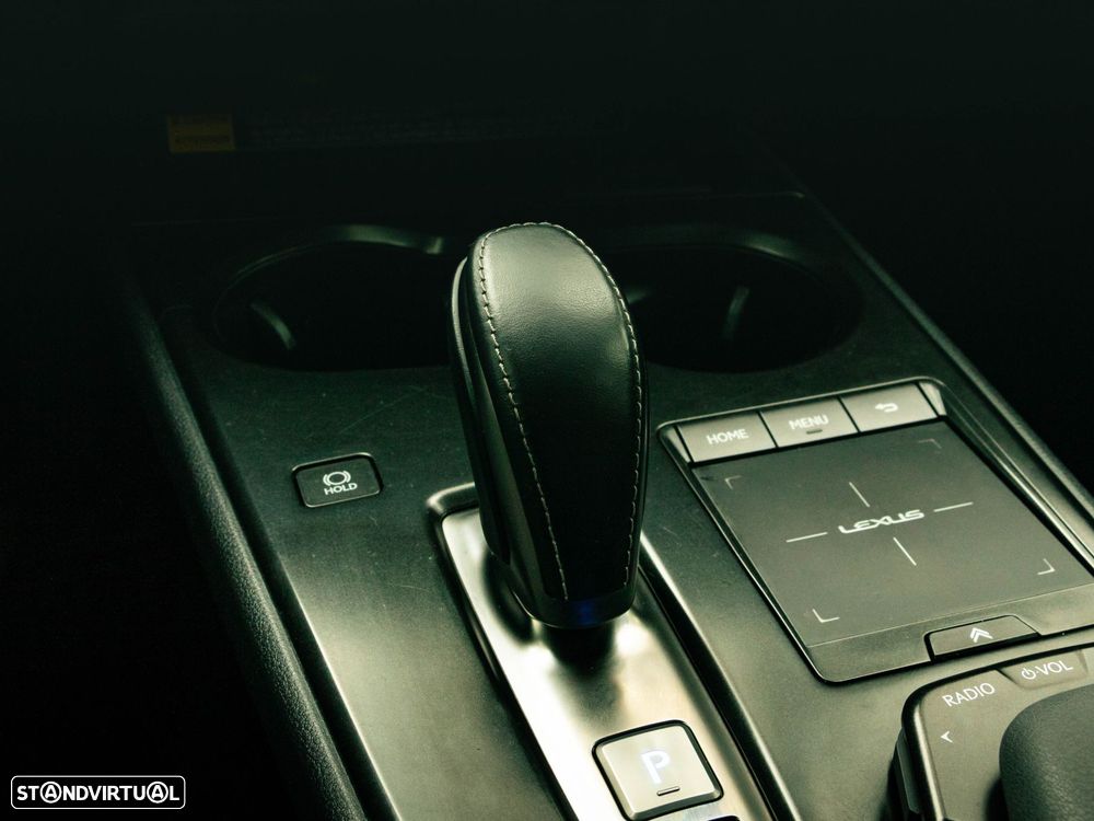 Lexus UX 300e Premium+TAE - 37