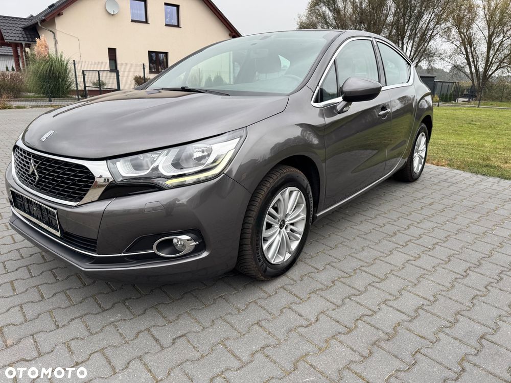 Citroën DS4 e-HDi 115 Chic - 16