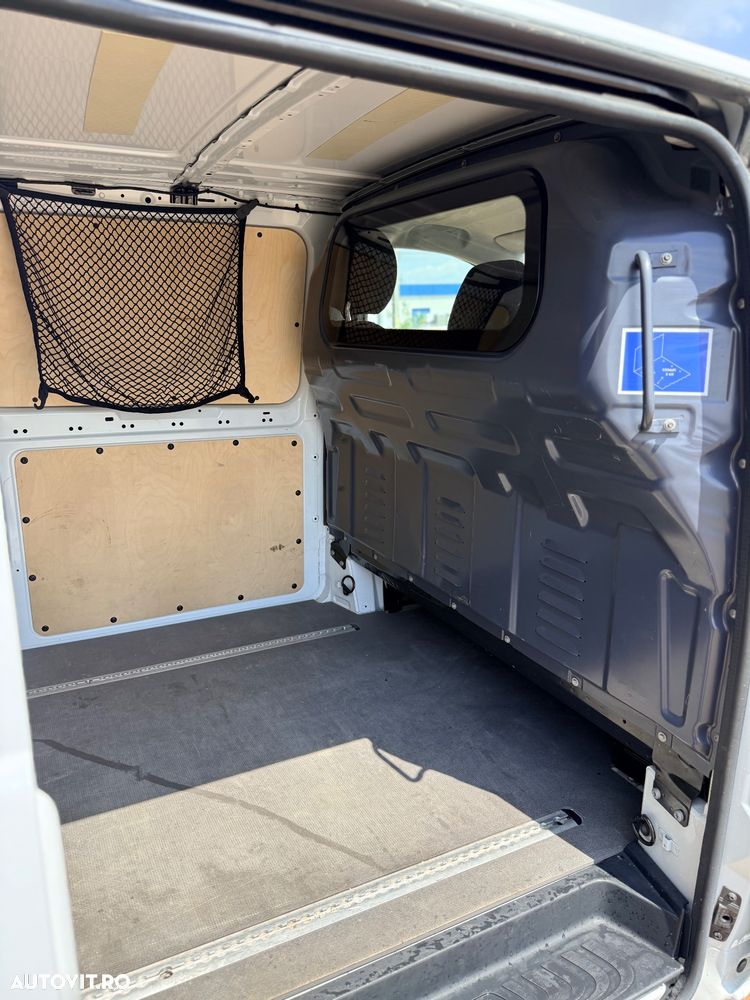 Mercedes-Benz Vito - 10