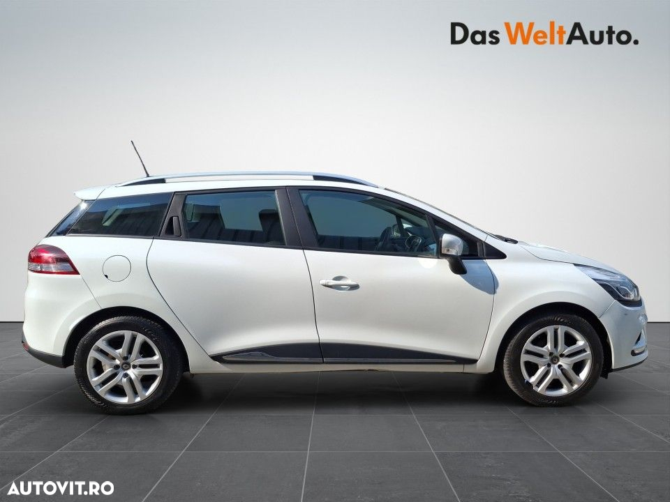 Renault Clio - 7