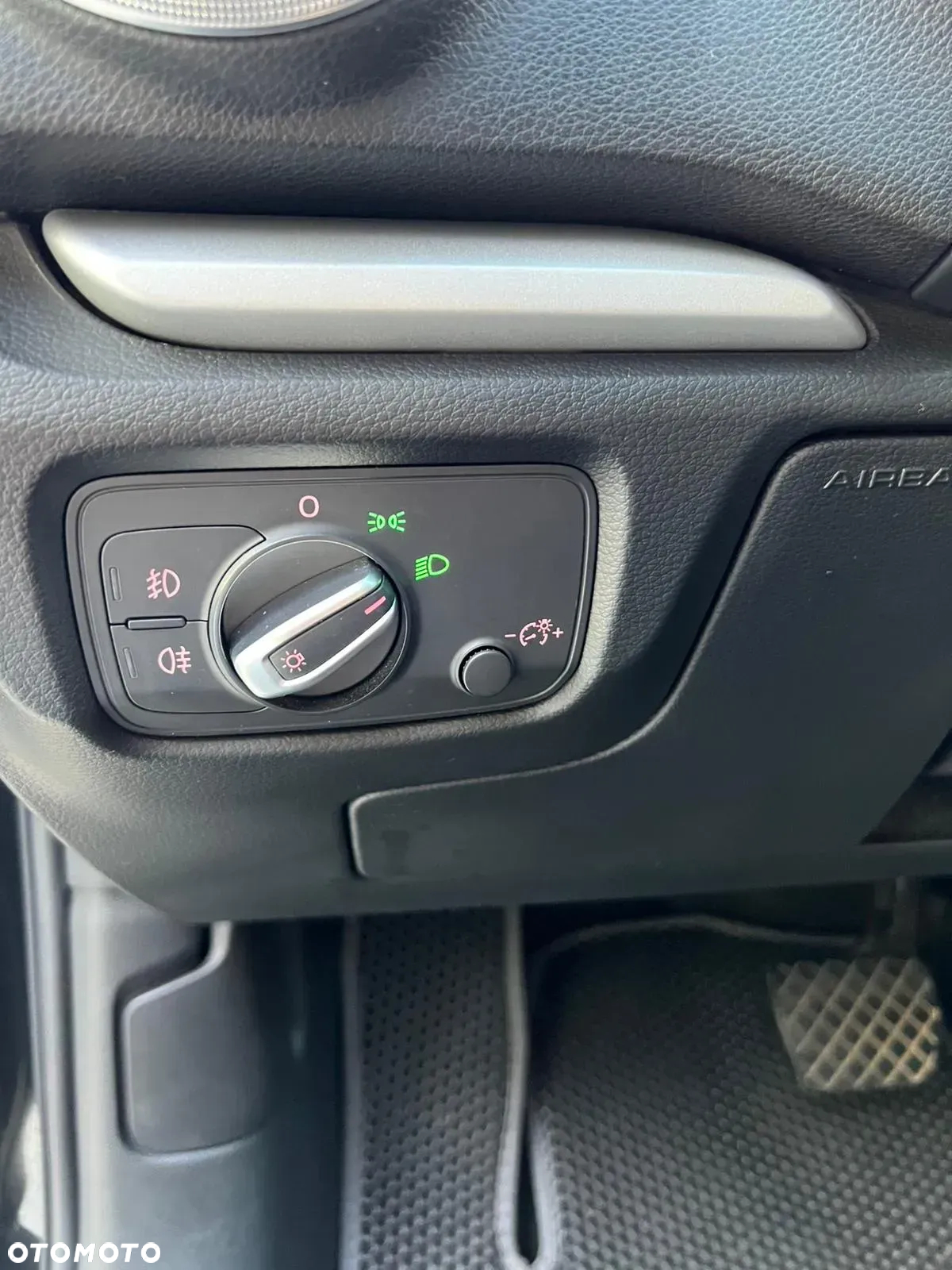 Audi A3 1.6 TDI DPF Ambiente S tronic - 15