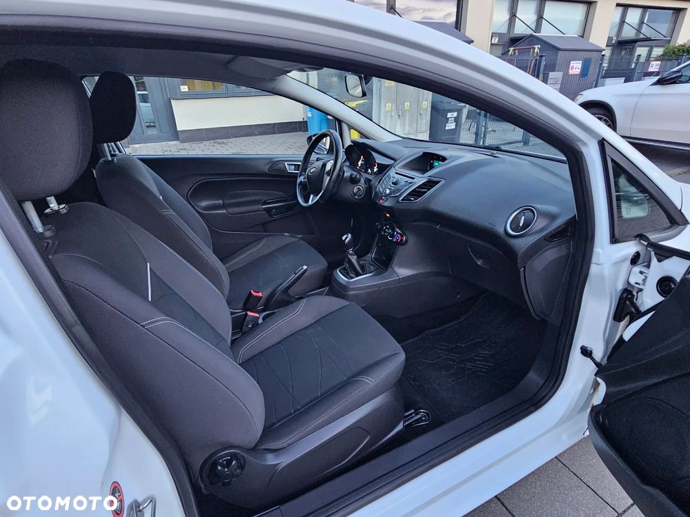 Ford Fiesta 1.25 Trend Edition - 10