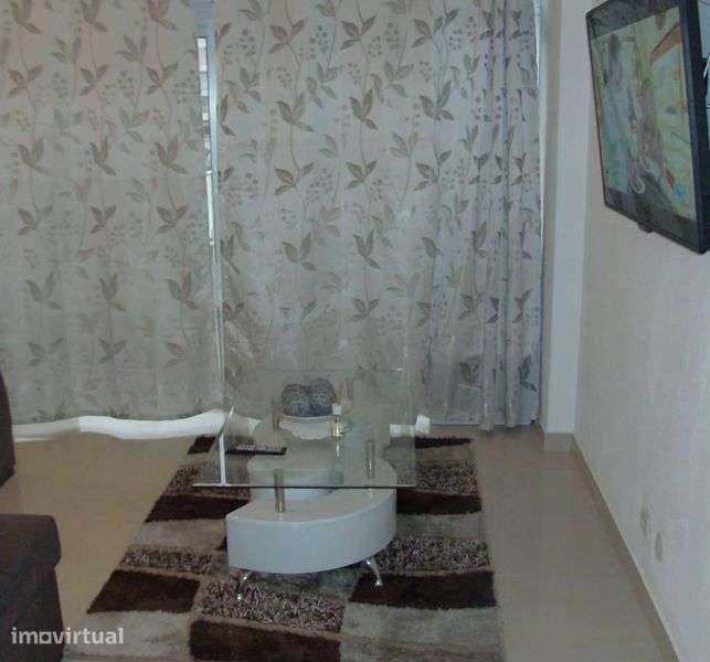 Apartamento T1 mobilado Albufeira/Oura de Out/26 a Mai/27 - Grande imagem: 2/9