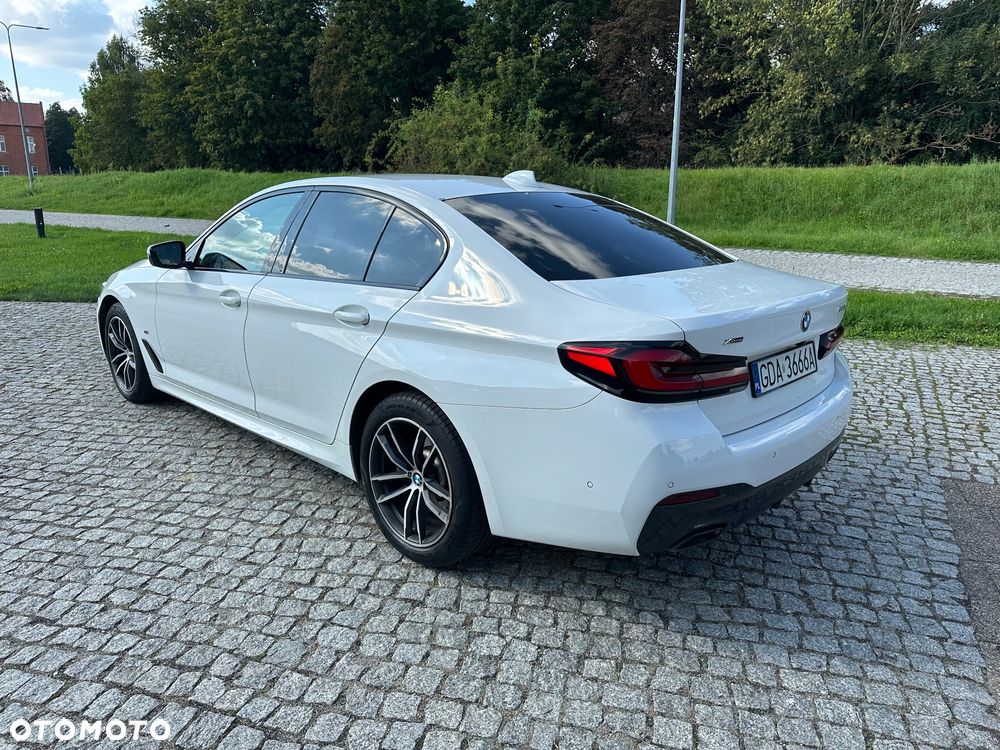 BMW Seria 5 520d xDrive M Sport sport - 6