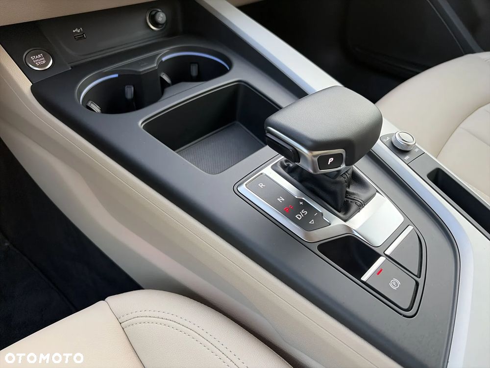 Audi A4 Avant 40 TDI mHEV Quattro S tronic - 22