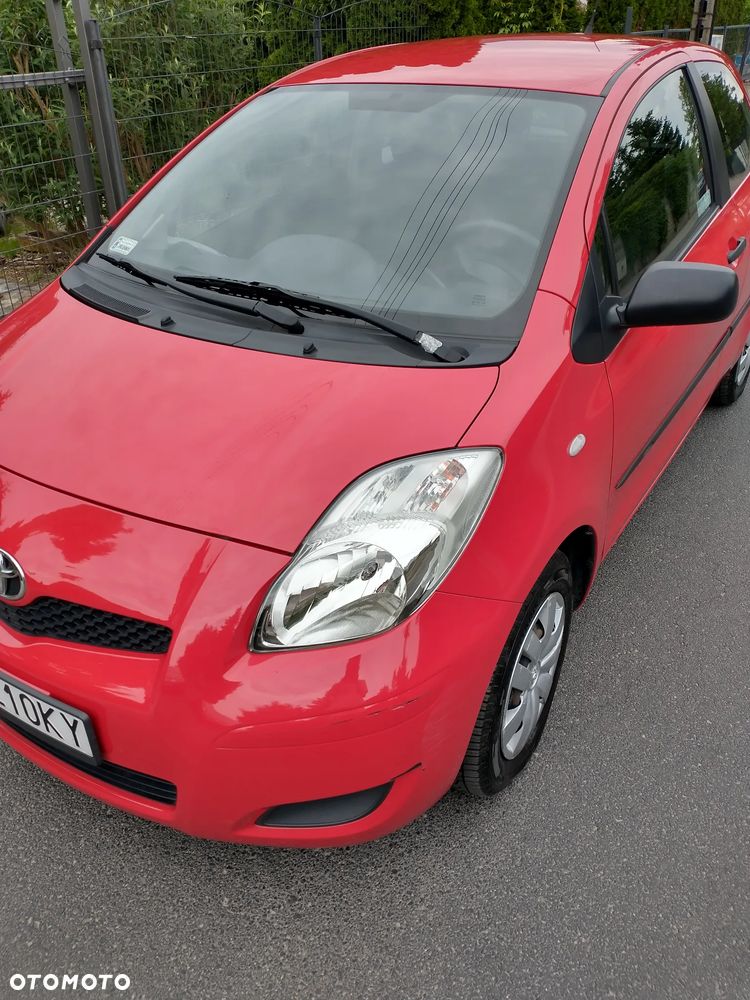 Toyota Yaris 1.0 Terra - 4
