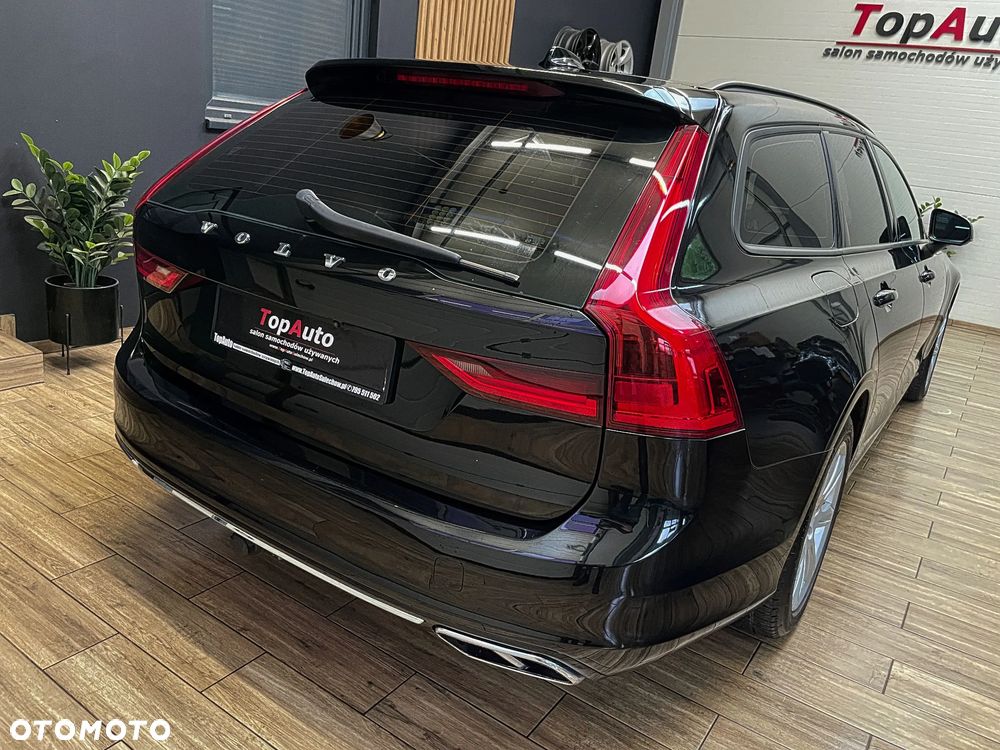 Volvo V90 D4 Geartronic Kinetic - 9