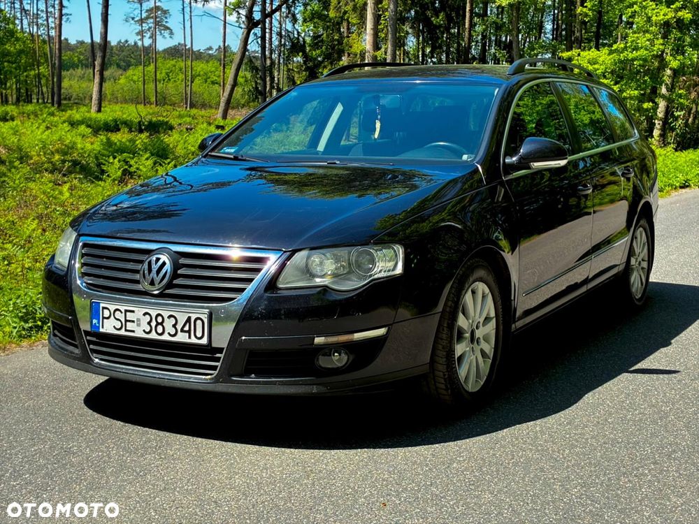 Volkswagen Passat - 2