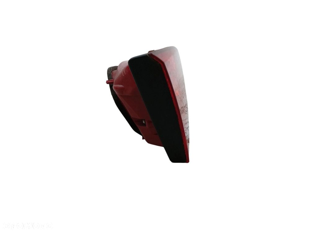 LAMPA LEWY TYŁ W KLAPE VOLKSWAGEN PASSAT B7 (2010-2014) 2.0 TDI 170KM - 3