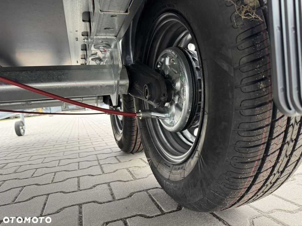 Brenderup Cargo 7350 TBD drzwi 350x155x185 cm - 13