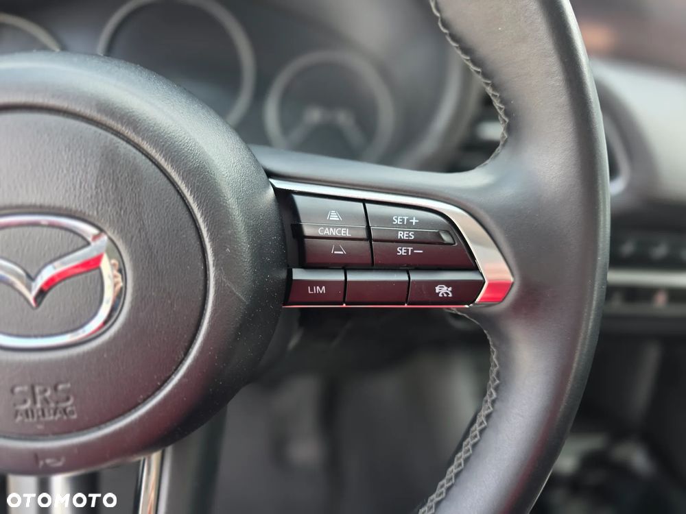 Mazda 3 2.0 mHEV Hikari - 24