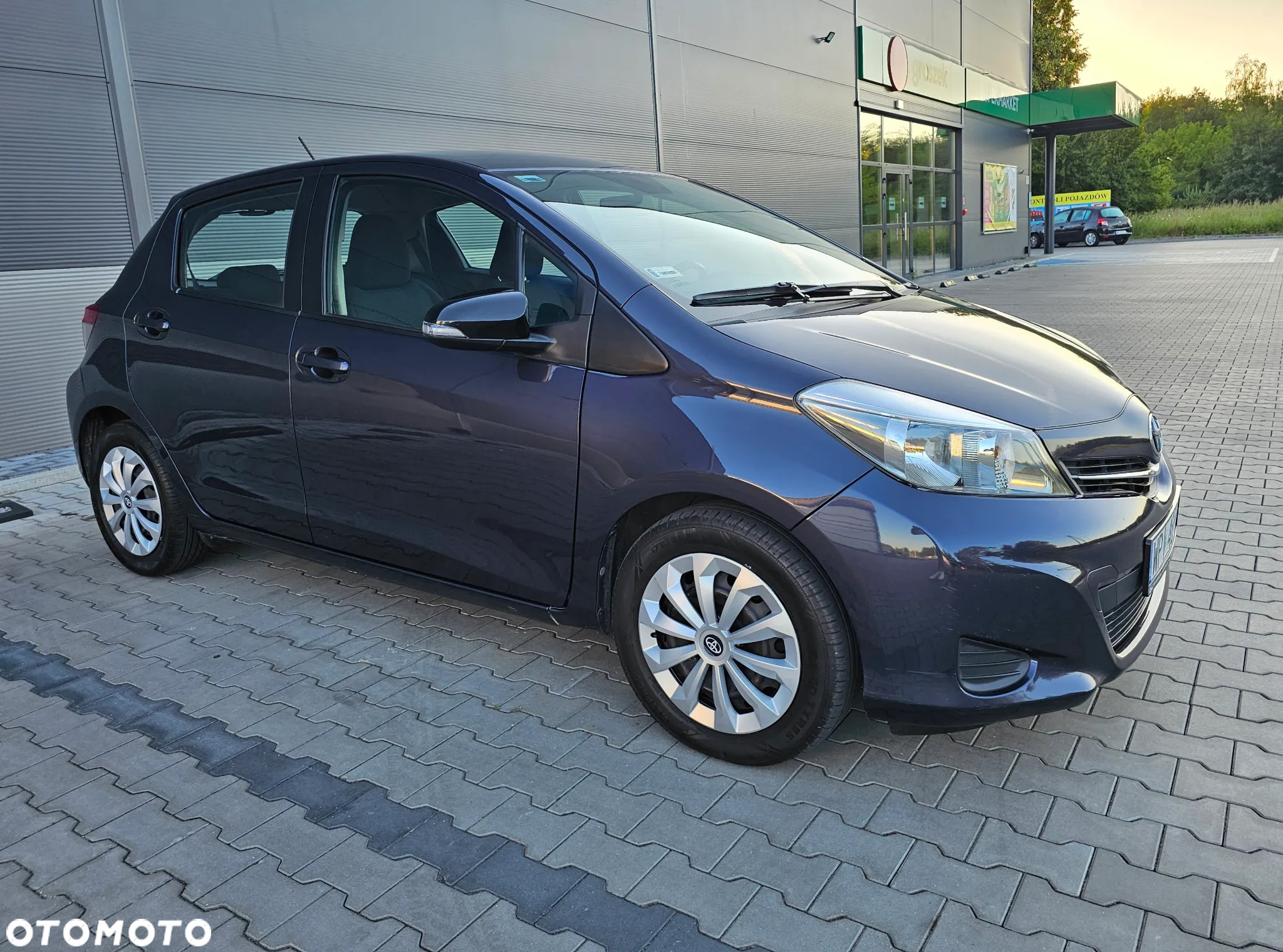 Toyota Yaris - 16