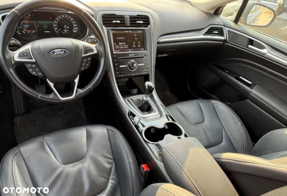 Ford Mondeo 2.0 TDCi STart-Stopp Titanium - 9