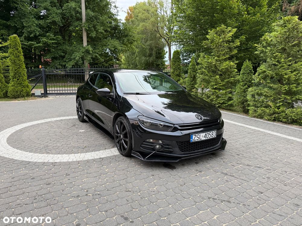 Volkswagen Scirocco 2.0 TDI - 11