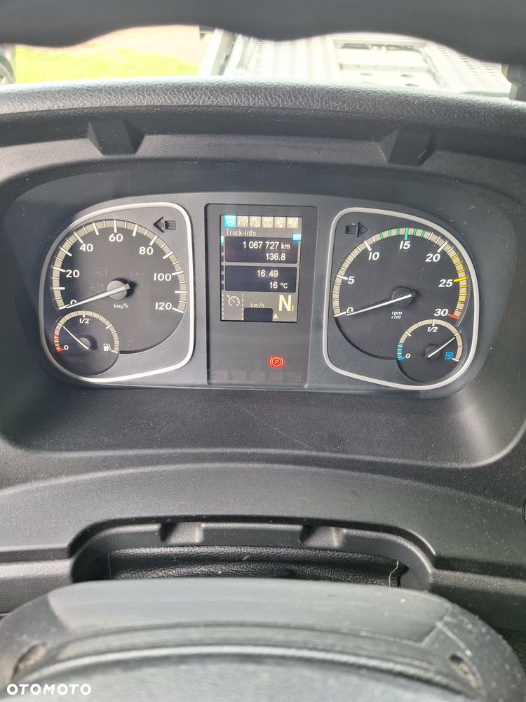 Mercedes-Benz ATEGO - 6