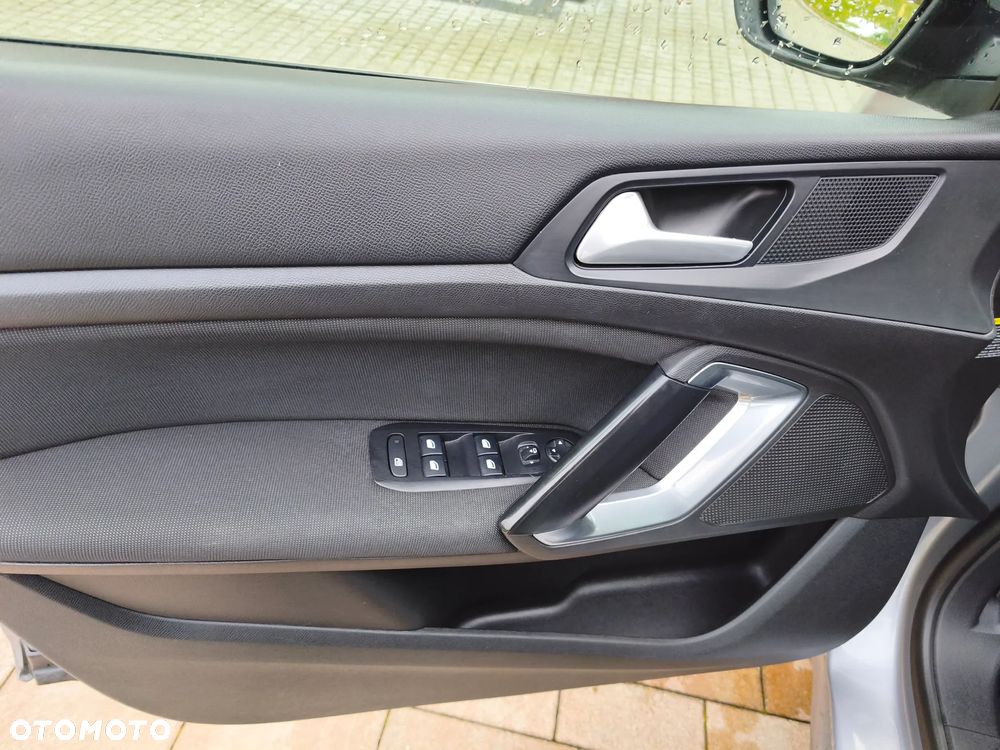 Peugeot 308 BlueHDi FAP 130 Stop & Start Allure Pack - 12