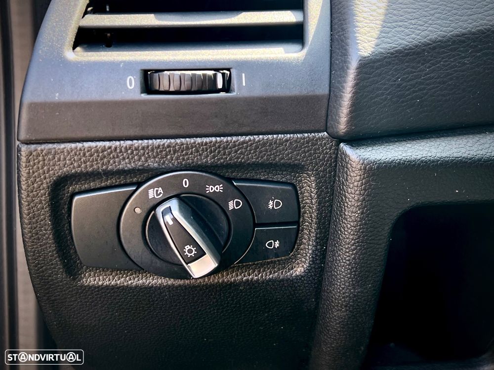 BMW 118 d Sport Line - 8