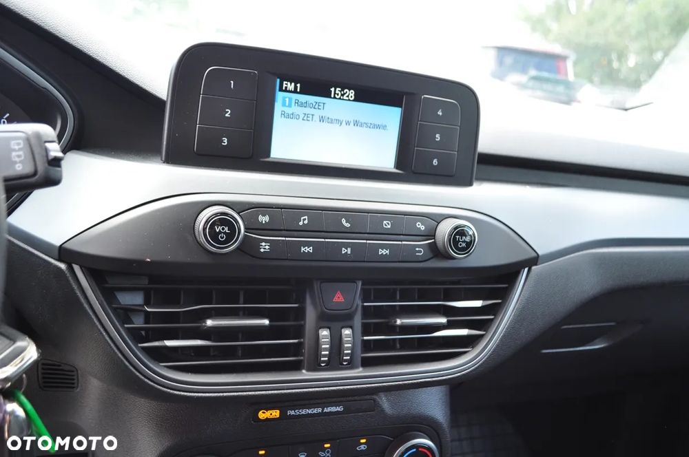 Ford Focus SW 1.5 EcoBlue Active Business - 24