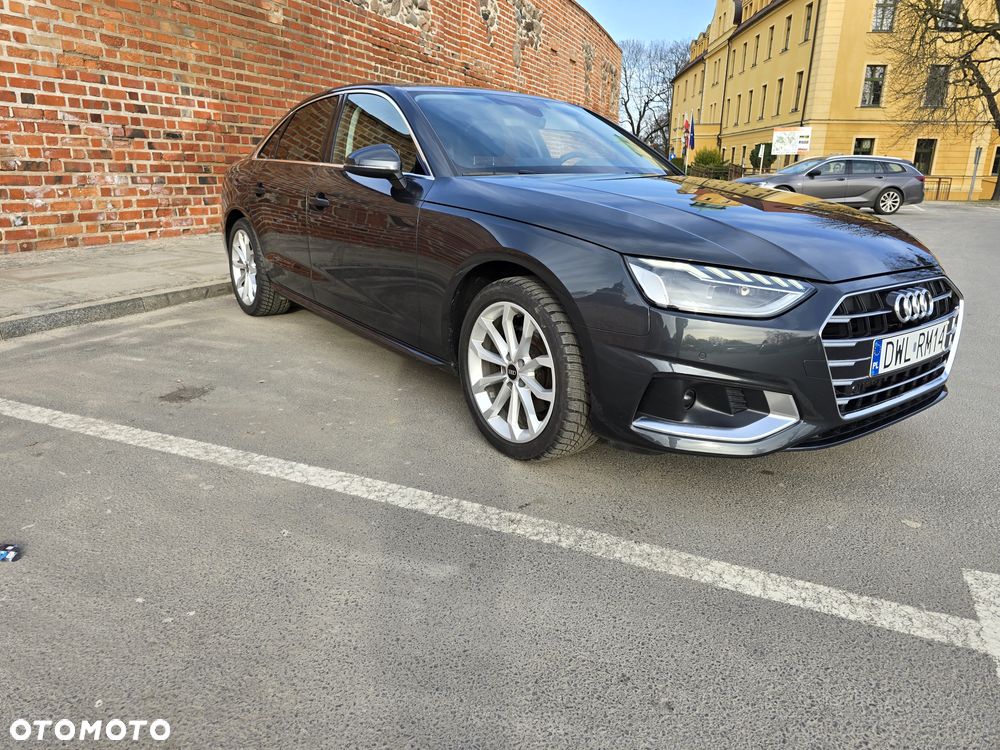 Audi A4 Limousine - 2