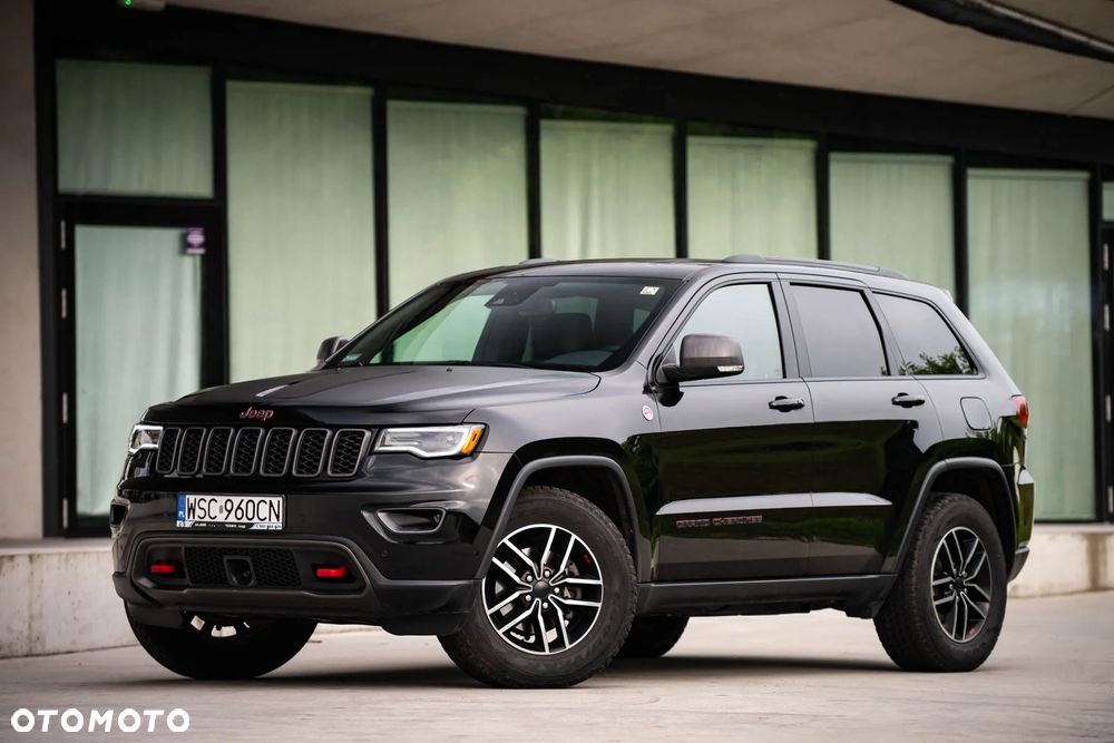 Jeep Grand Cherokee - 4