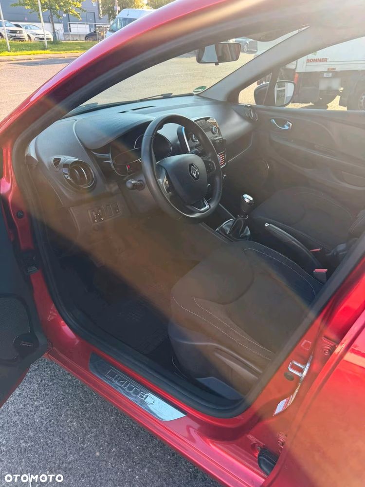 Renault Clio 0.9 TCe Limited - 9