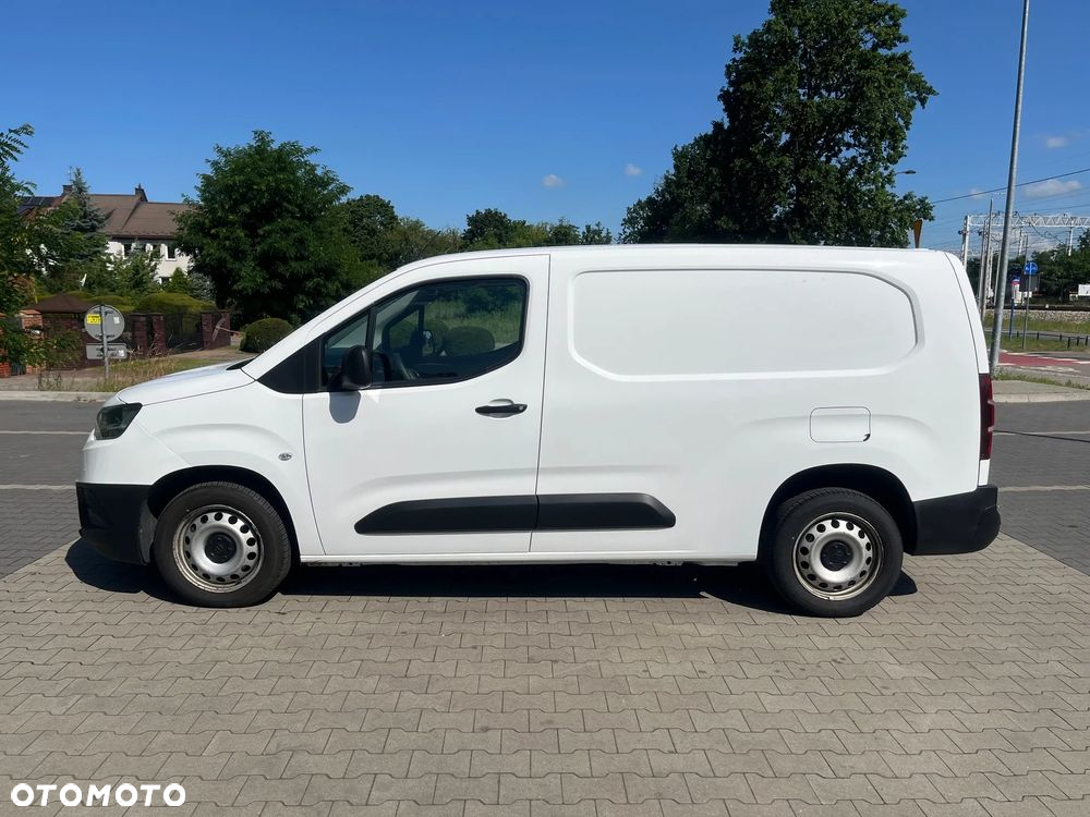Toyota Pro Ace City Long Active - 2