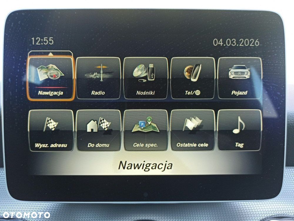 Mercedes-Benz GLA - 26