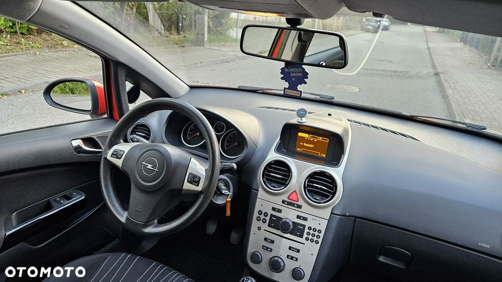 Opel Corsa 1.4 16V Color Edition - 20