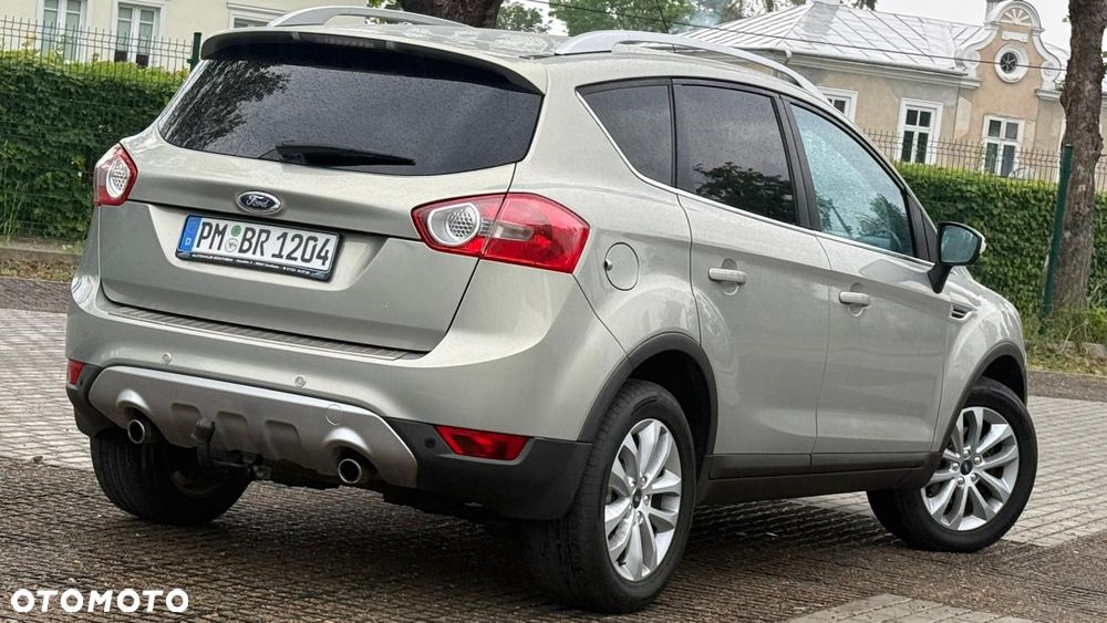 Ford Kuga 2.0 TDCi 4x4 Titanium - 37