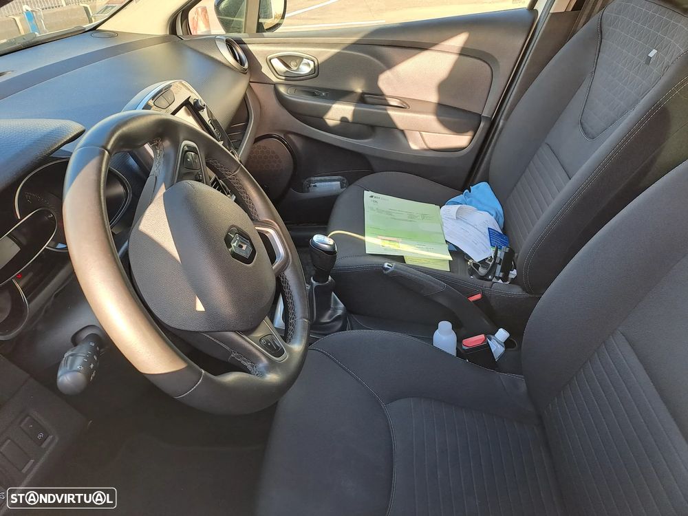 Renault Clio 0.9 TCE Limited - 16