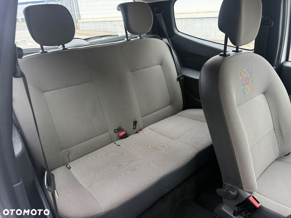 Renault Twingo 1.2 Authentique - 9