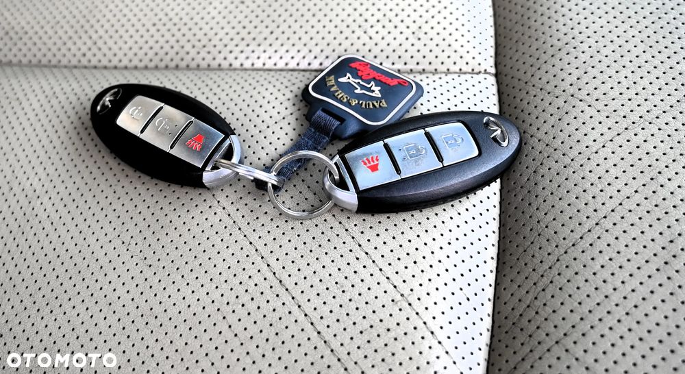 Infiniti FX FX35 - 24