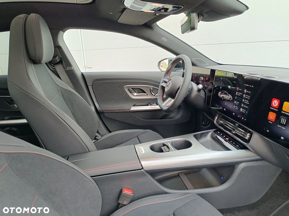 Mercedes-Benz CLA 200 mHEV 4-Matic 8G-DCT - 5