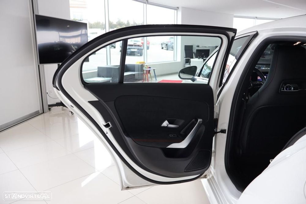 Mercedes-Benz A 250 e 8G-DCT AMG Line Advanced Plus - 21