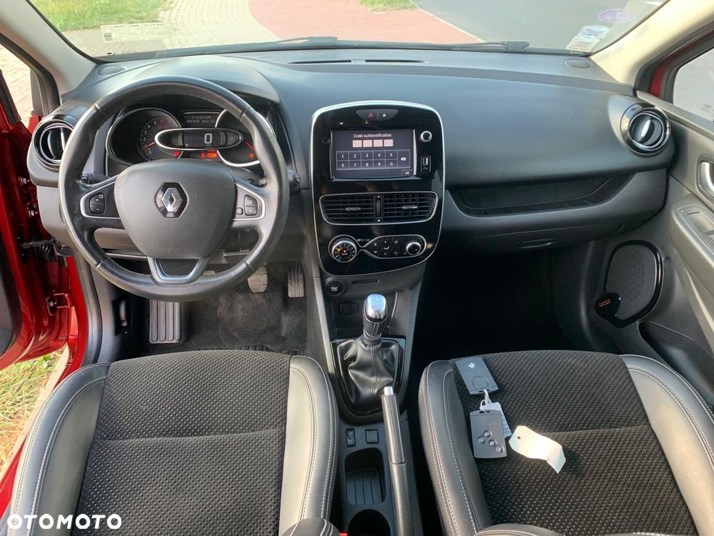 Renault Clio ENERGY TCe 120 LIMITED 2018 - 29