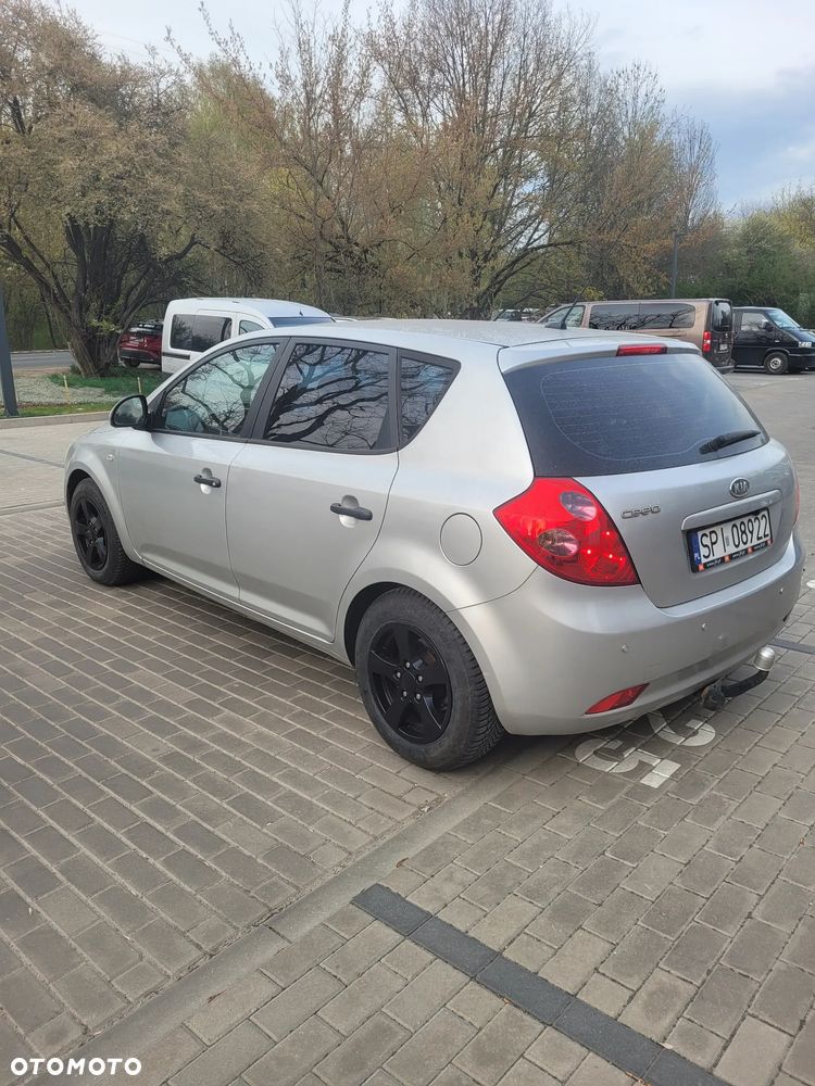 Kia Ceed 1.4 Comfort + - 3