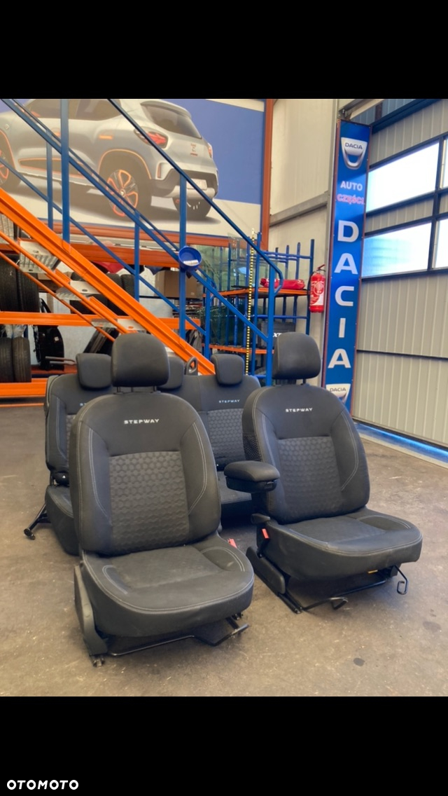 DACIA DOKKER STEPWAY FOTELE KANAPA SIEDZENIA Wwa - 3