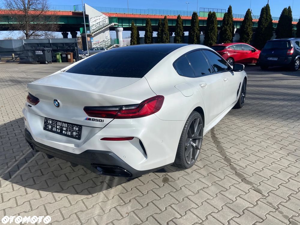 BMW Seria 8 M850i xDrive - 7