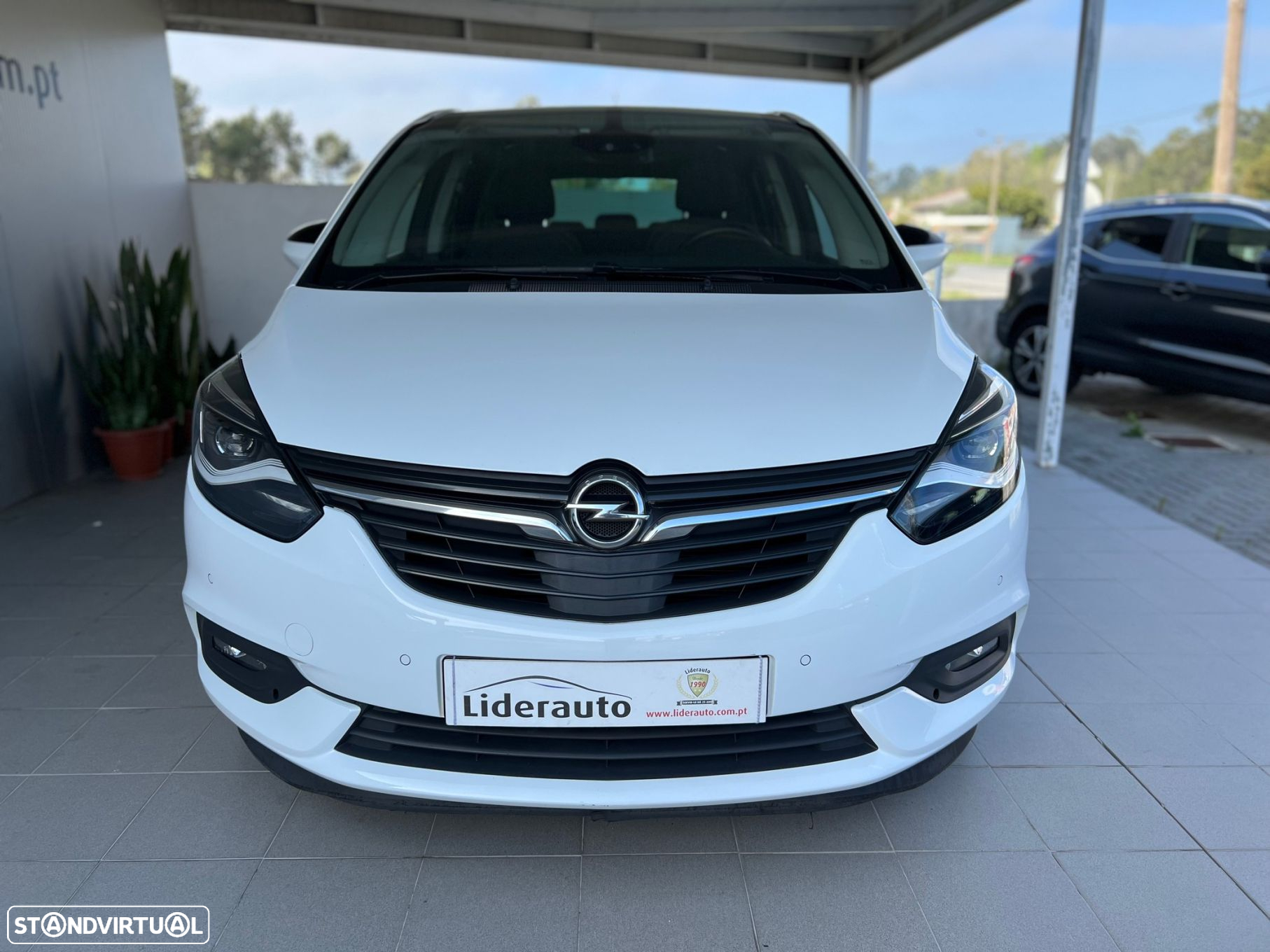 Opel Zafira 1.6 CDTi Dynamic S/S - 2