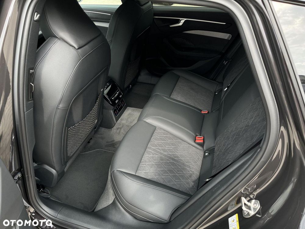 Audi A6 Avant - 30