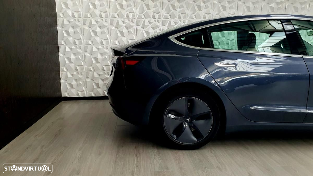 Tesla Model 3 Standard Range Plus RWD - 6