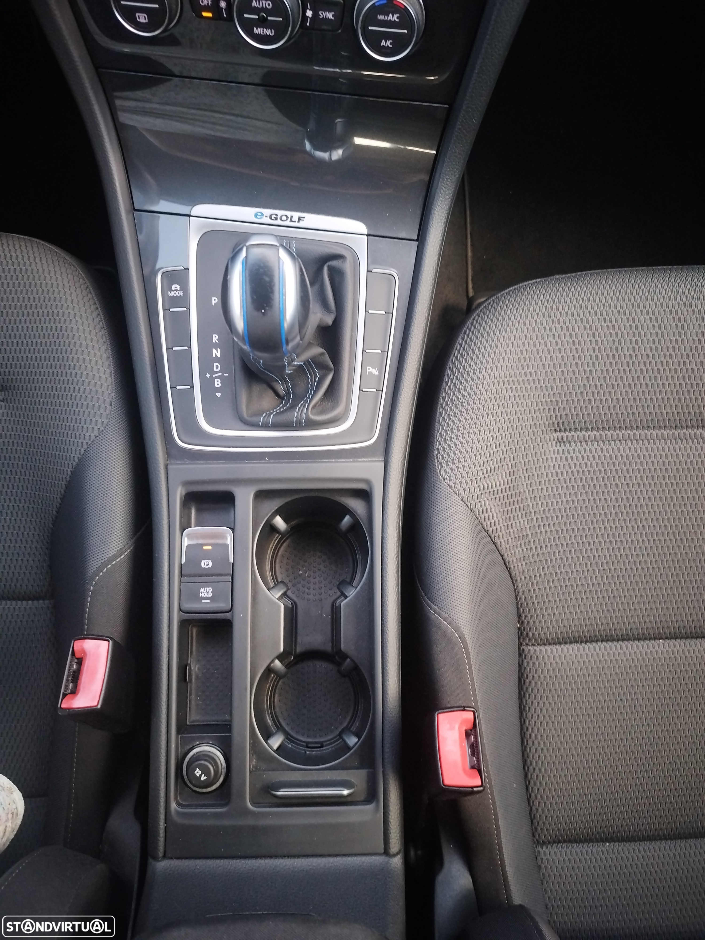 VW e-Golf AC/DC - 28