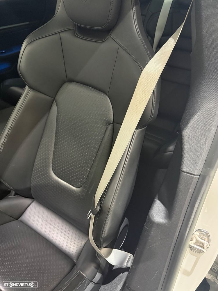 Porsche Taycan Sport Turismo - 39