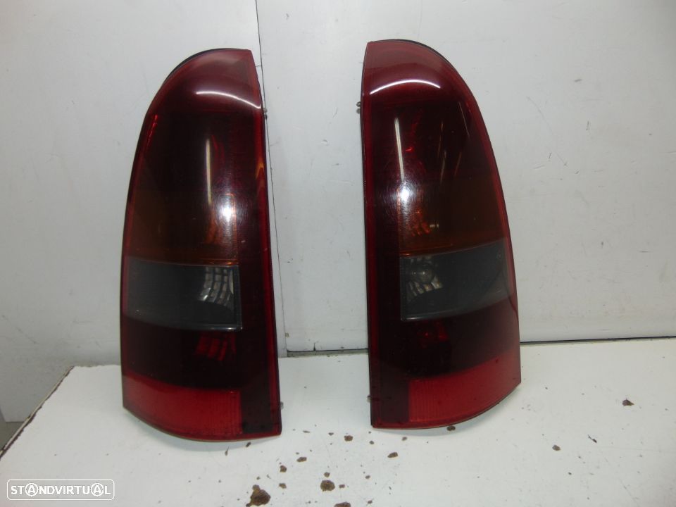 Opel astra carrinha/Opel corsa farolins trás - 4