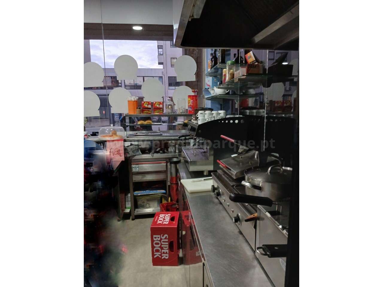 Snack-Bar para Trespasse, Constituição - Grande imagem: 2/7