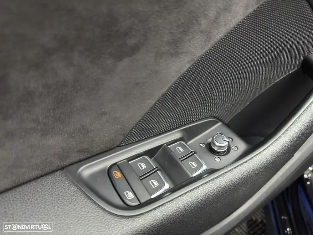 Audi A3 Sportback 2.0 TDI S-line S tronic - 16