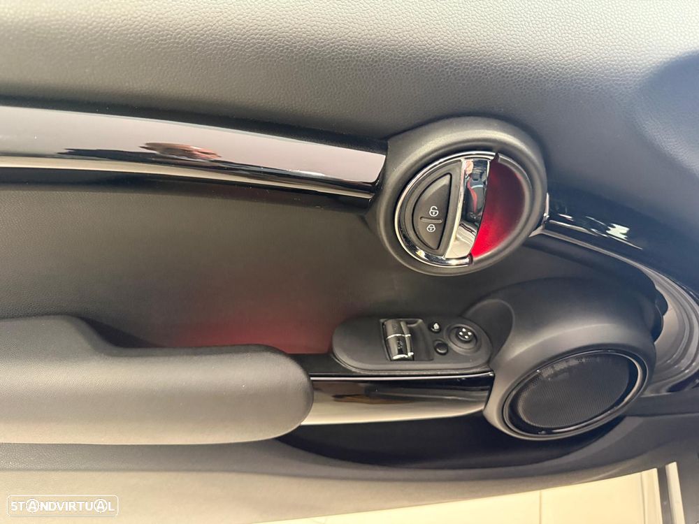 MINI 3 Portas John Cooper Works Sport Aut. - 13