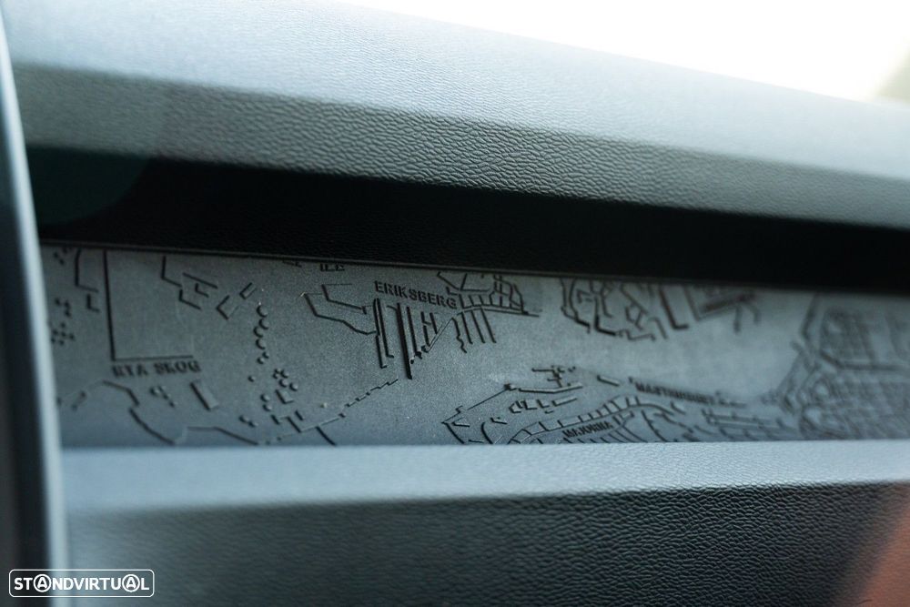 Volvo XC 40 1.5 T3 Tech Edition - 42