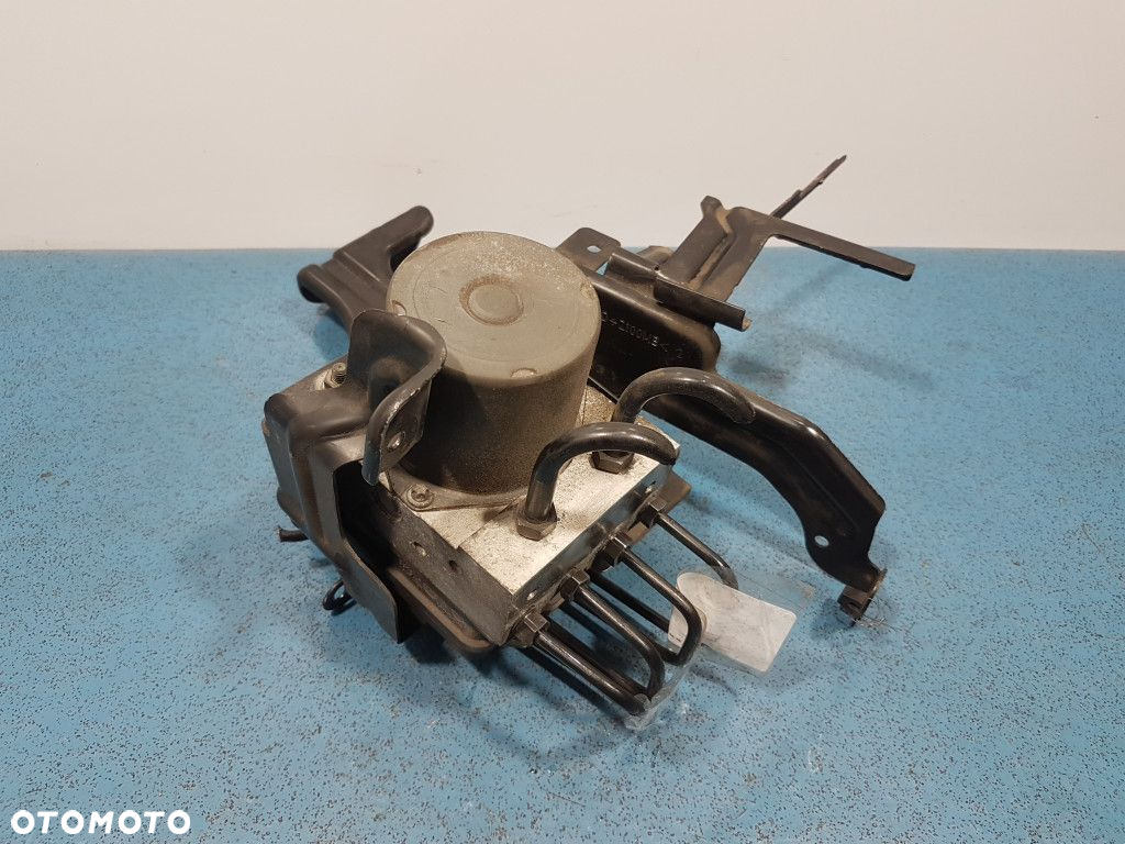 AUDI A4 B7 2.0 TDI POMPA ABS 8E0614517A - 5