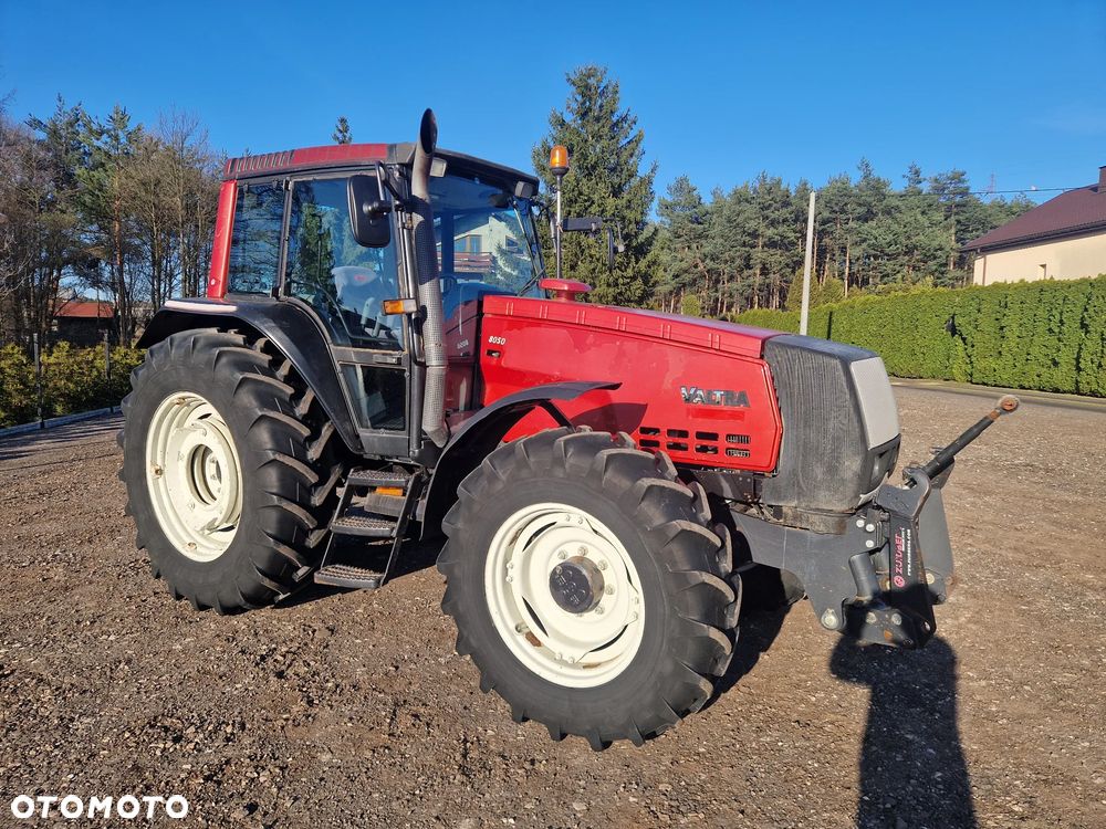 Valtra 8050 HiTech - 1